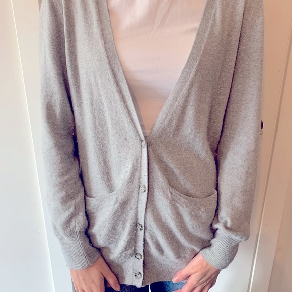 Aritzia Cashmere - Picture 3 of 6